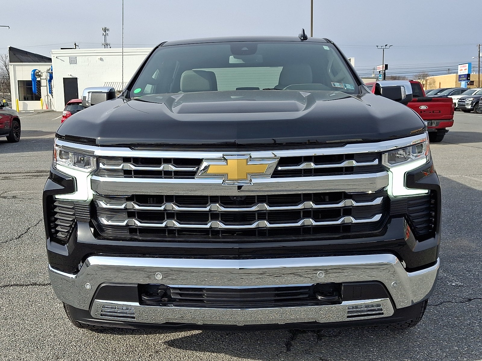 2025 Chevrolet Silverado 1500 LTZ