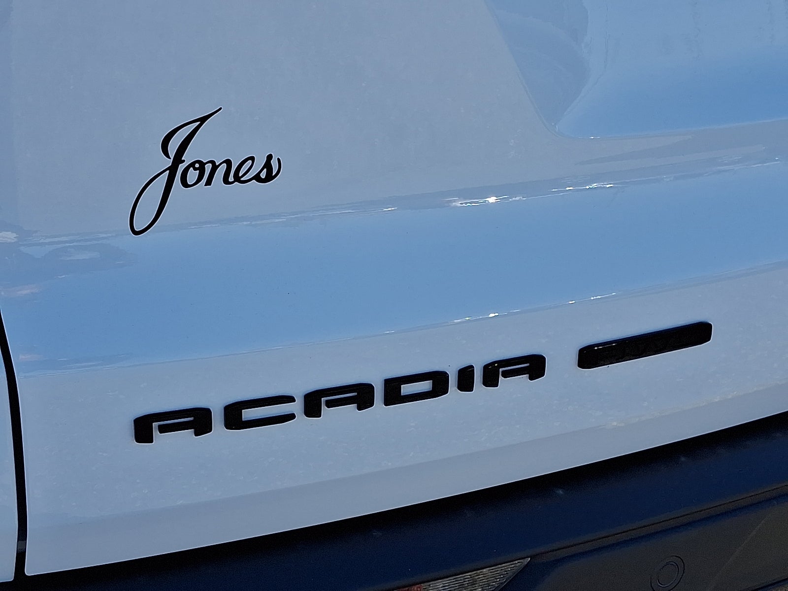 2027 GMC Acadia Elevation
