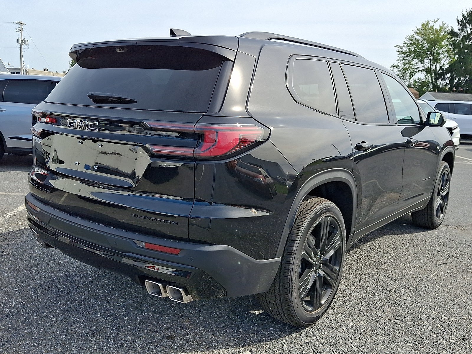 2027 GMC Acadia Elevation
