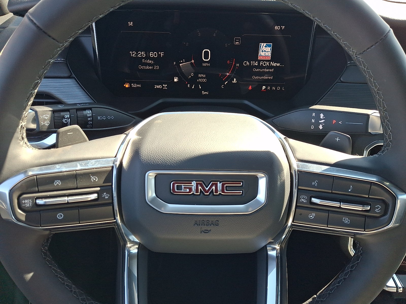 2027 GMC Acadia Elevation