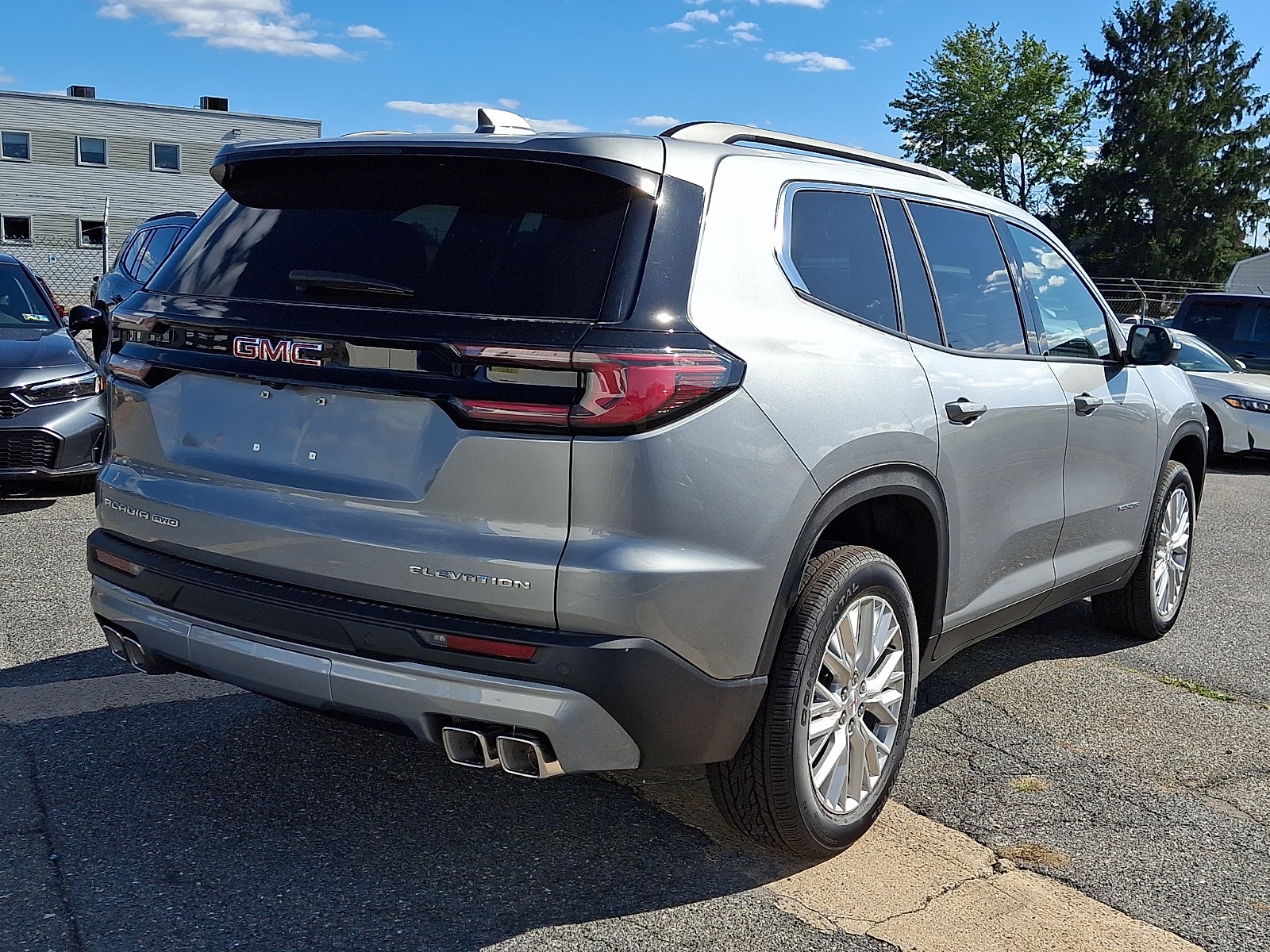 2027 GMC Acadia Elevation
