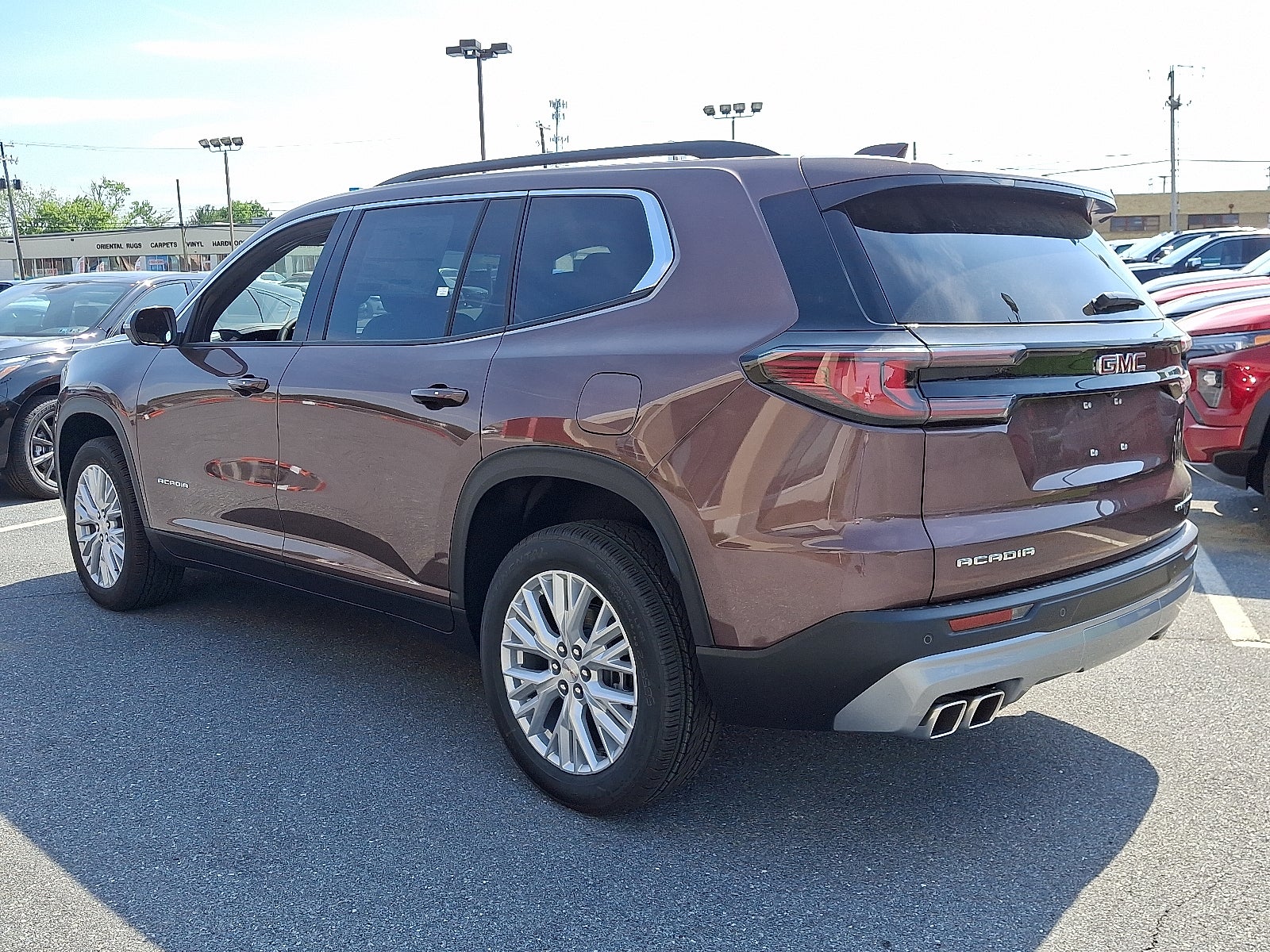 2025 GMC Acadia Elevation