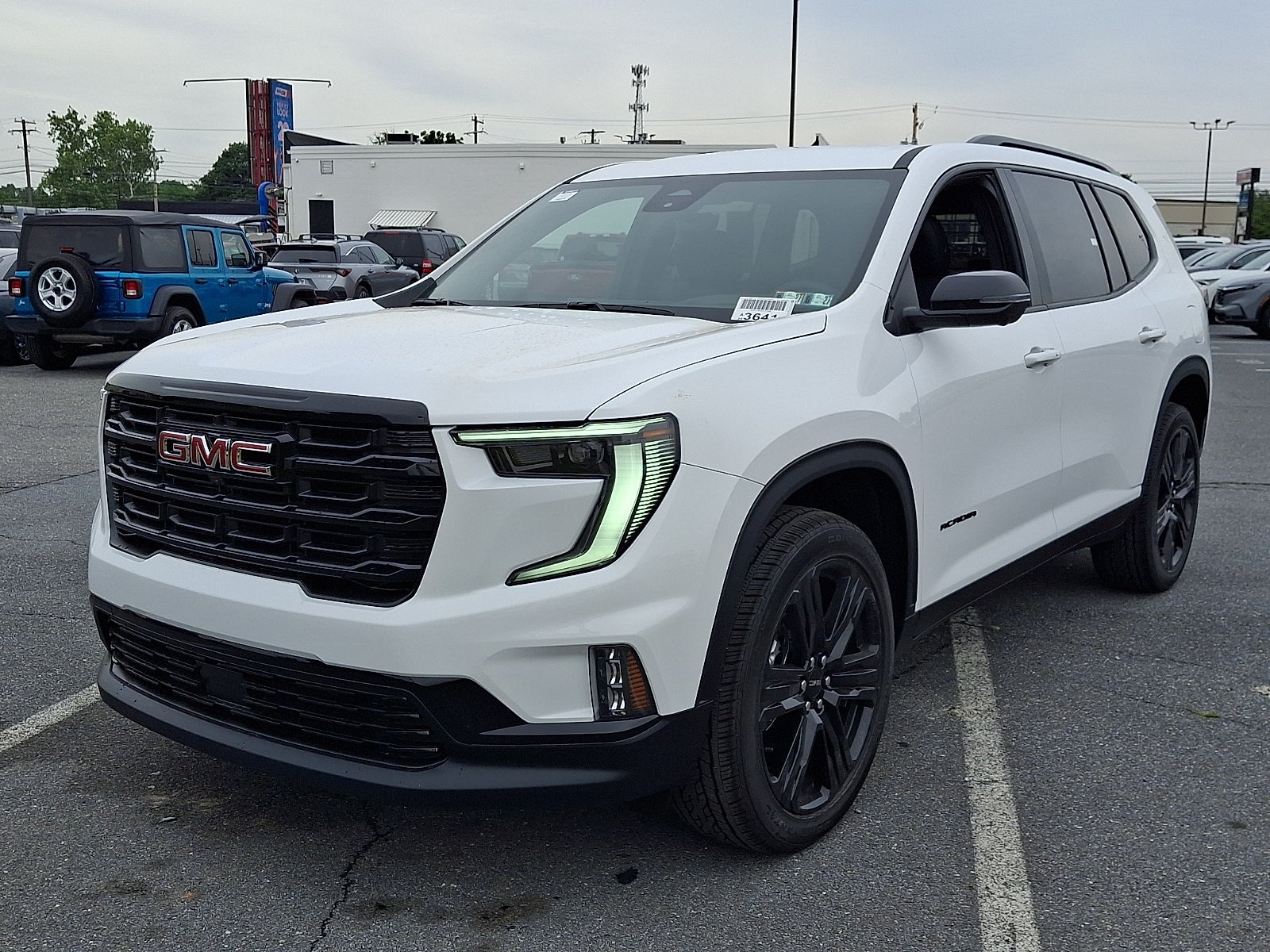 2026 GMC Acadia Elevation