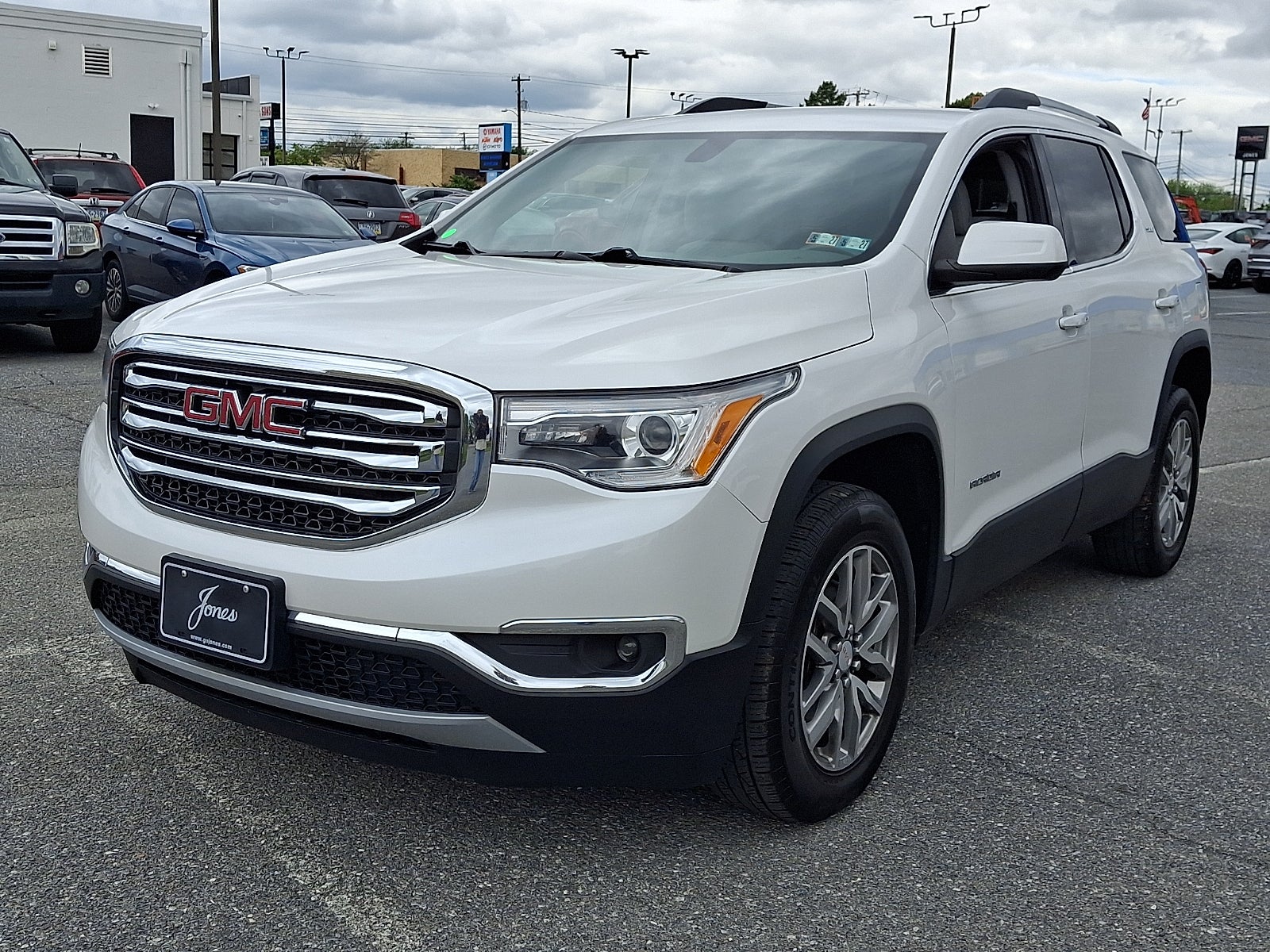 2019 GMC Acadia SLE