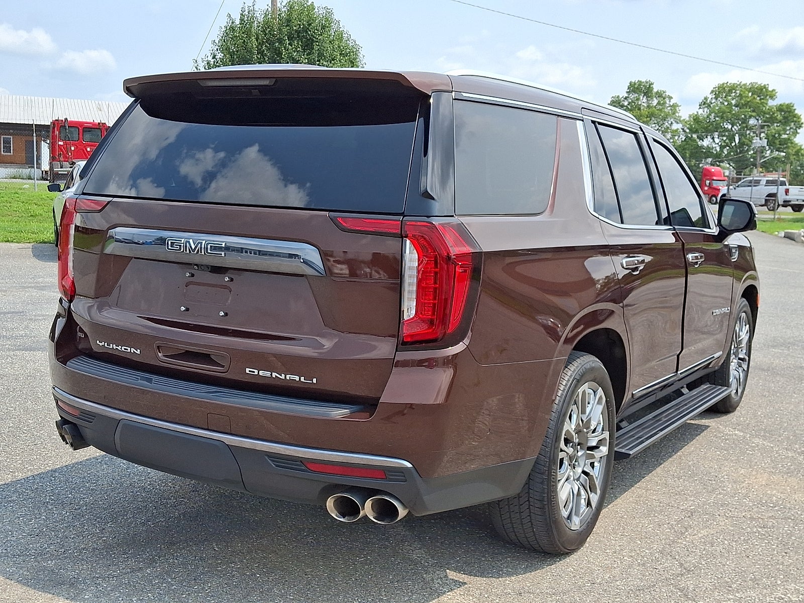 2023 GMC Yukon Denali Ultimate