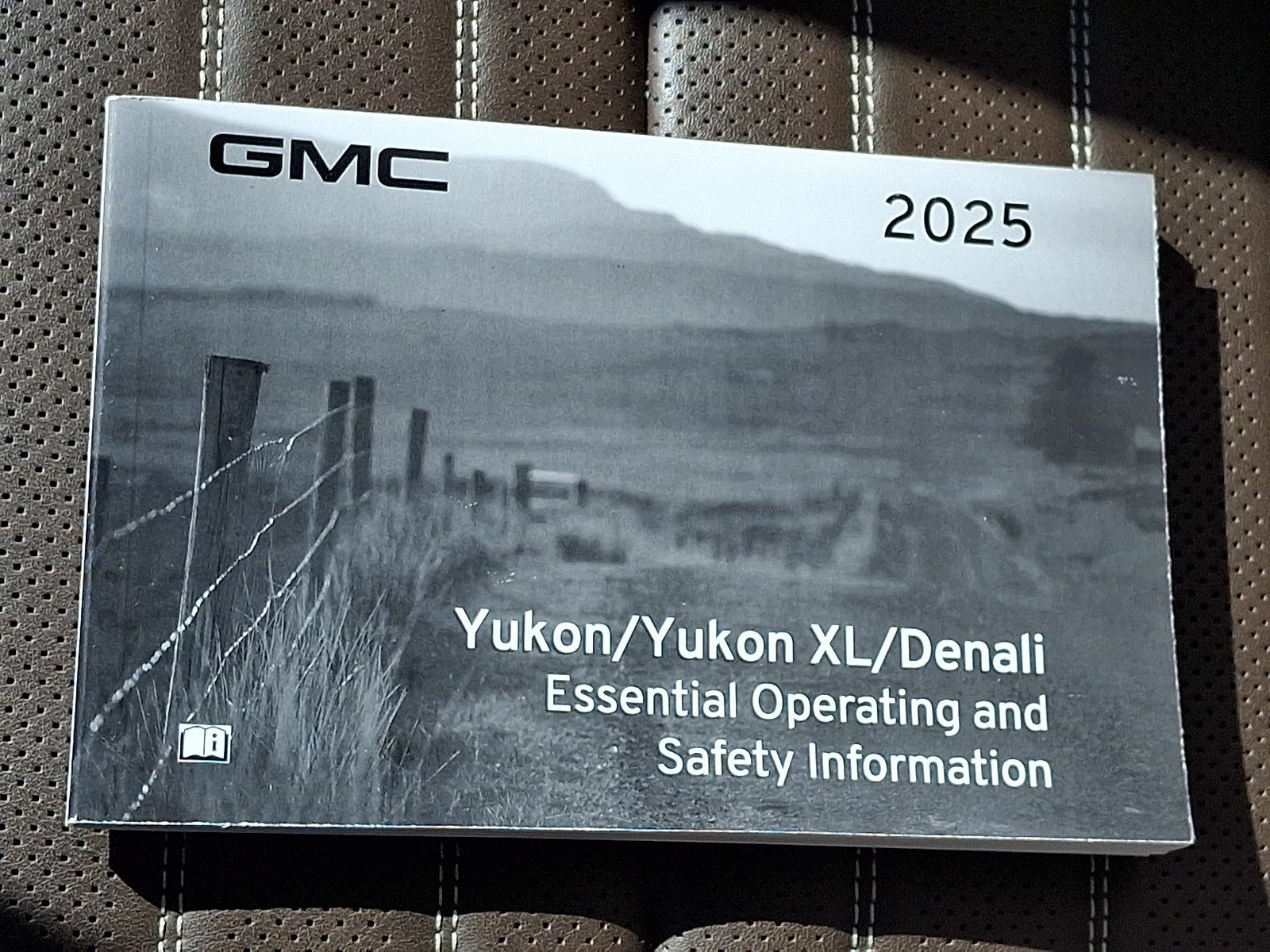 2025 GMC Yukon Denali Ultimate