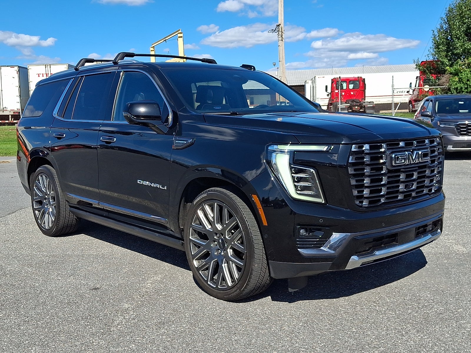 2025 GMC Yukon Denali Ultimate