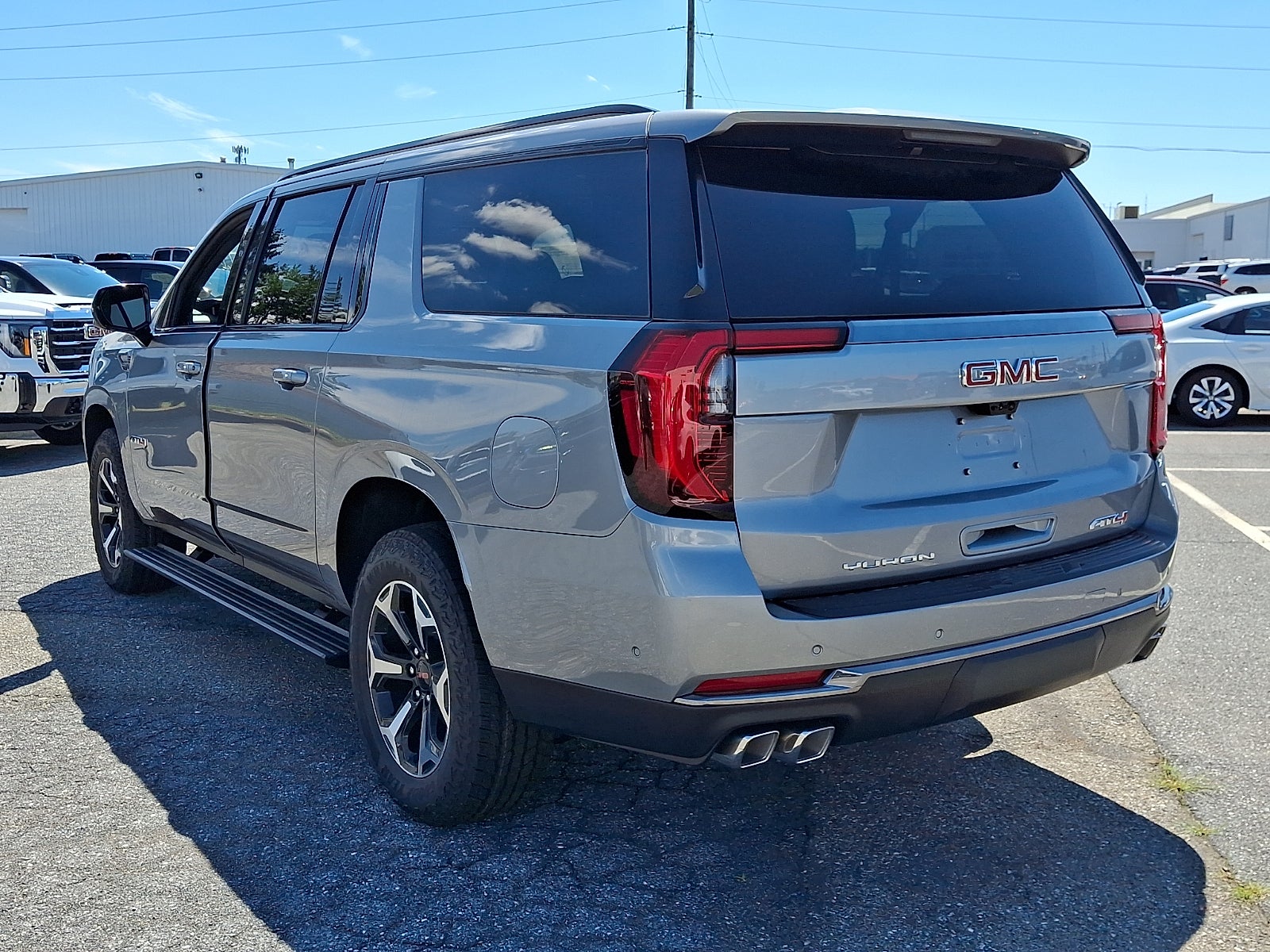 2026 GMC Yukon XL AT4