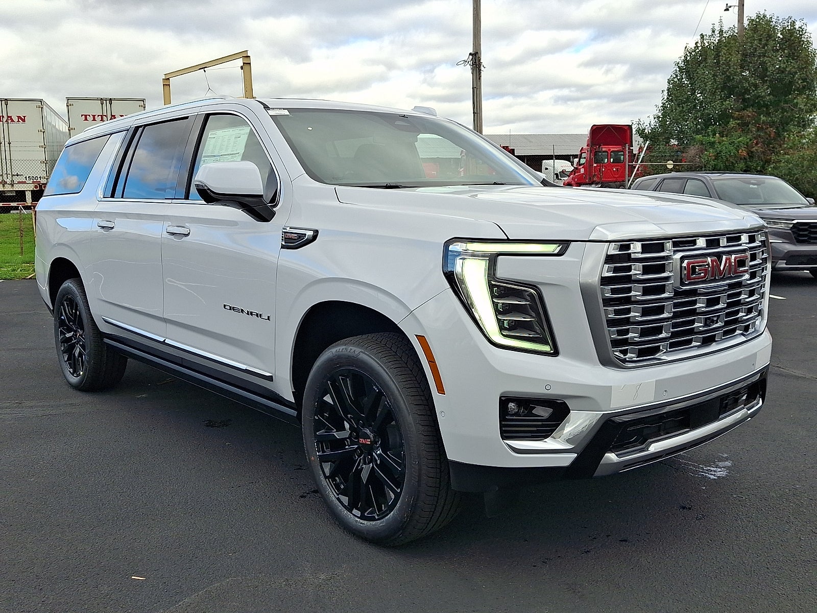 2026 GMC Yukon XL Denali