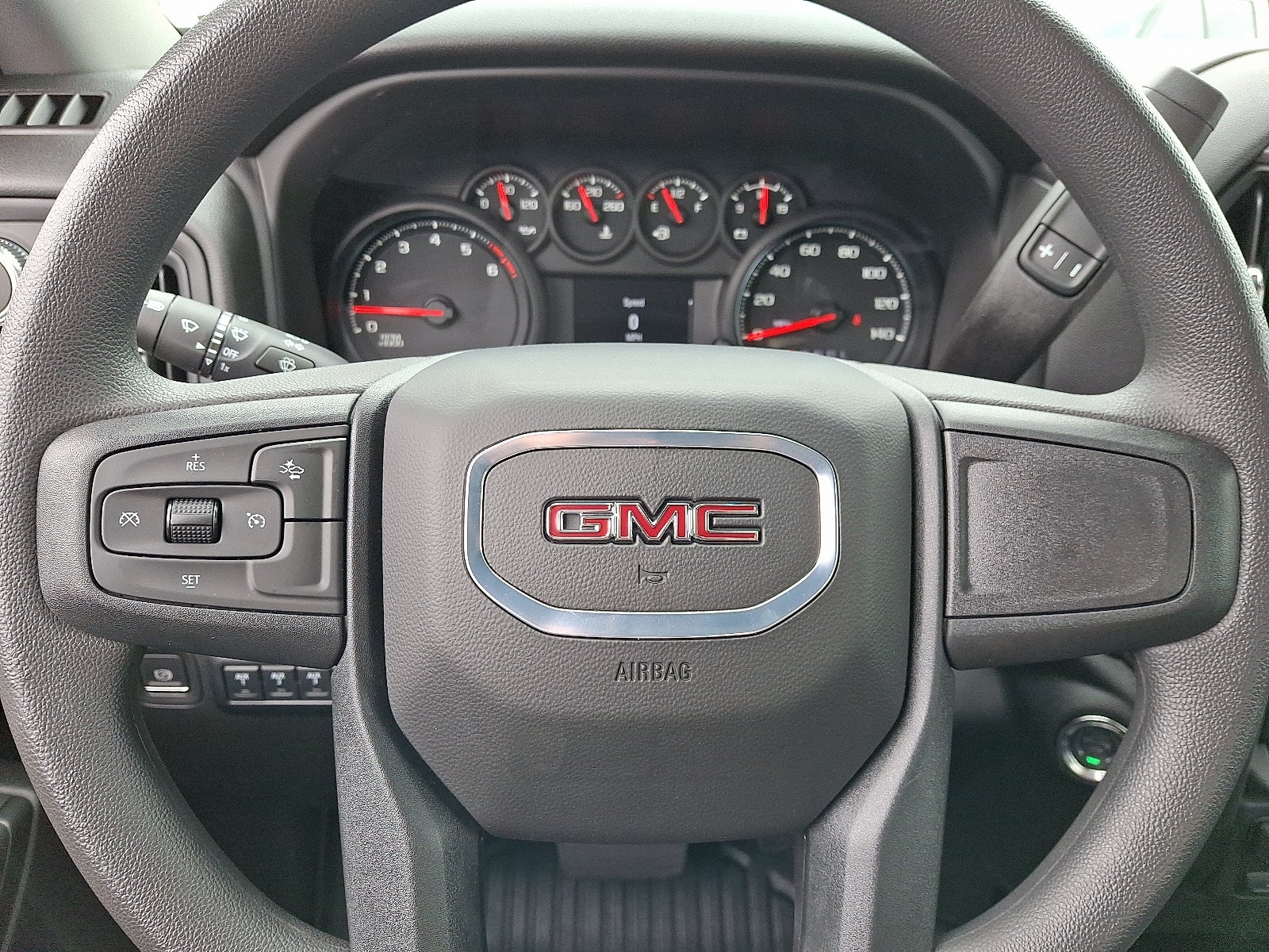 2025 GMC Sierra 2500 HD Pro