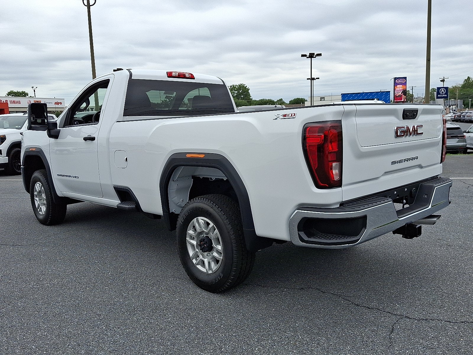 2025 GMC Sierra 2500 HD Pro