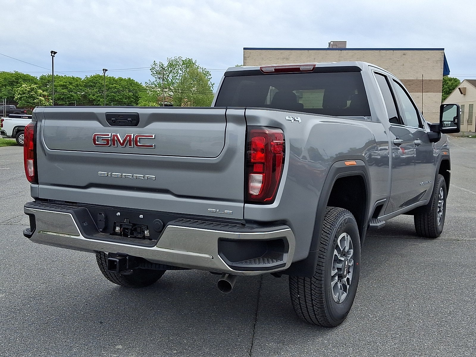 2026 GMC Sierra 2500 HD SLE