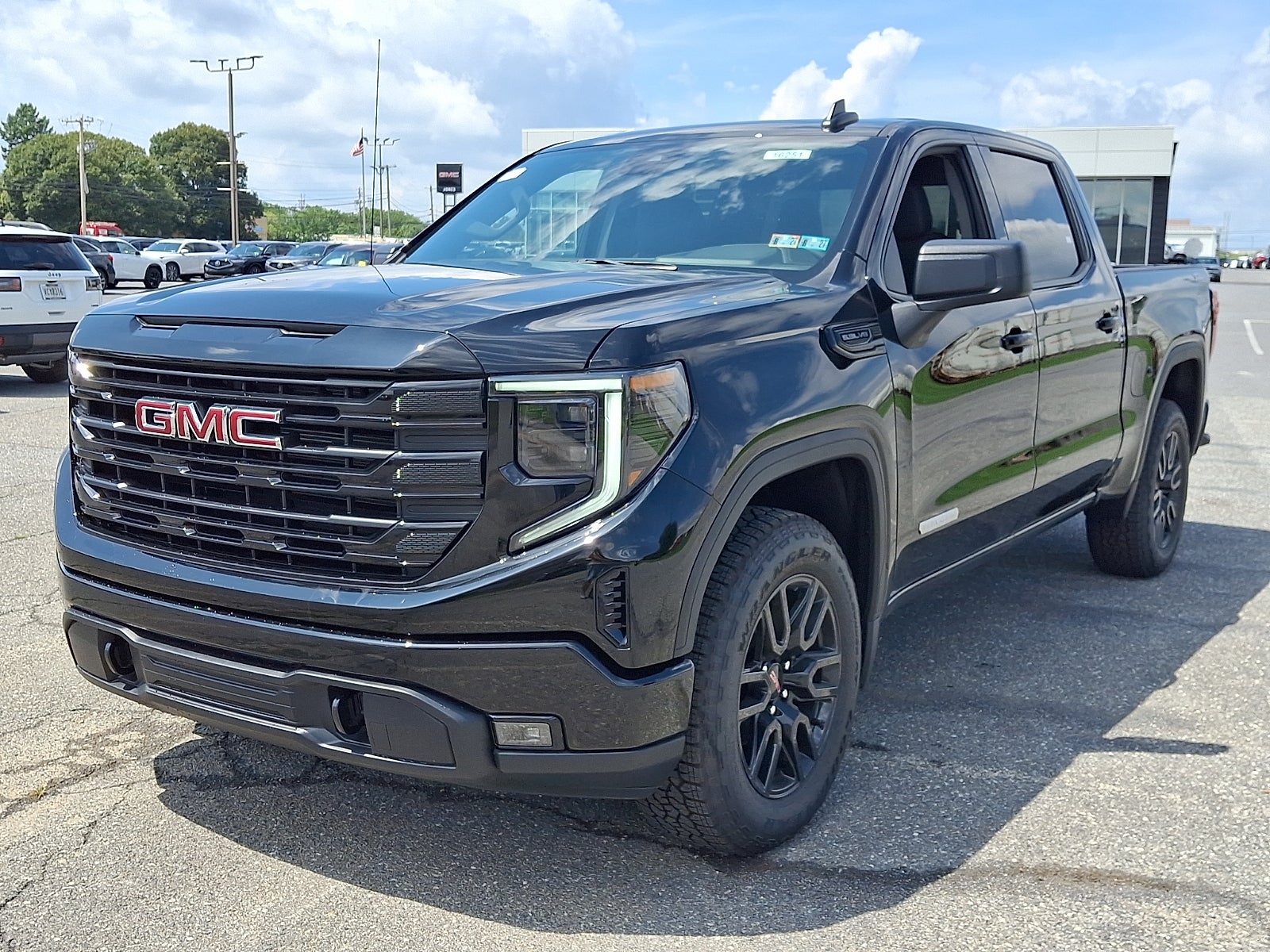 2026 GMC Sierra 1500 Elevation