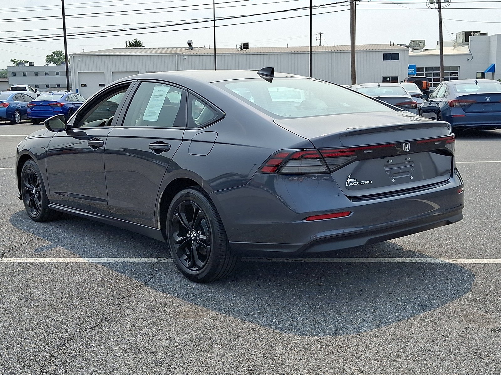 2025 Honda Accord Sedan SE