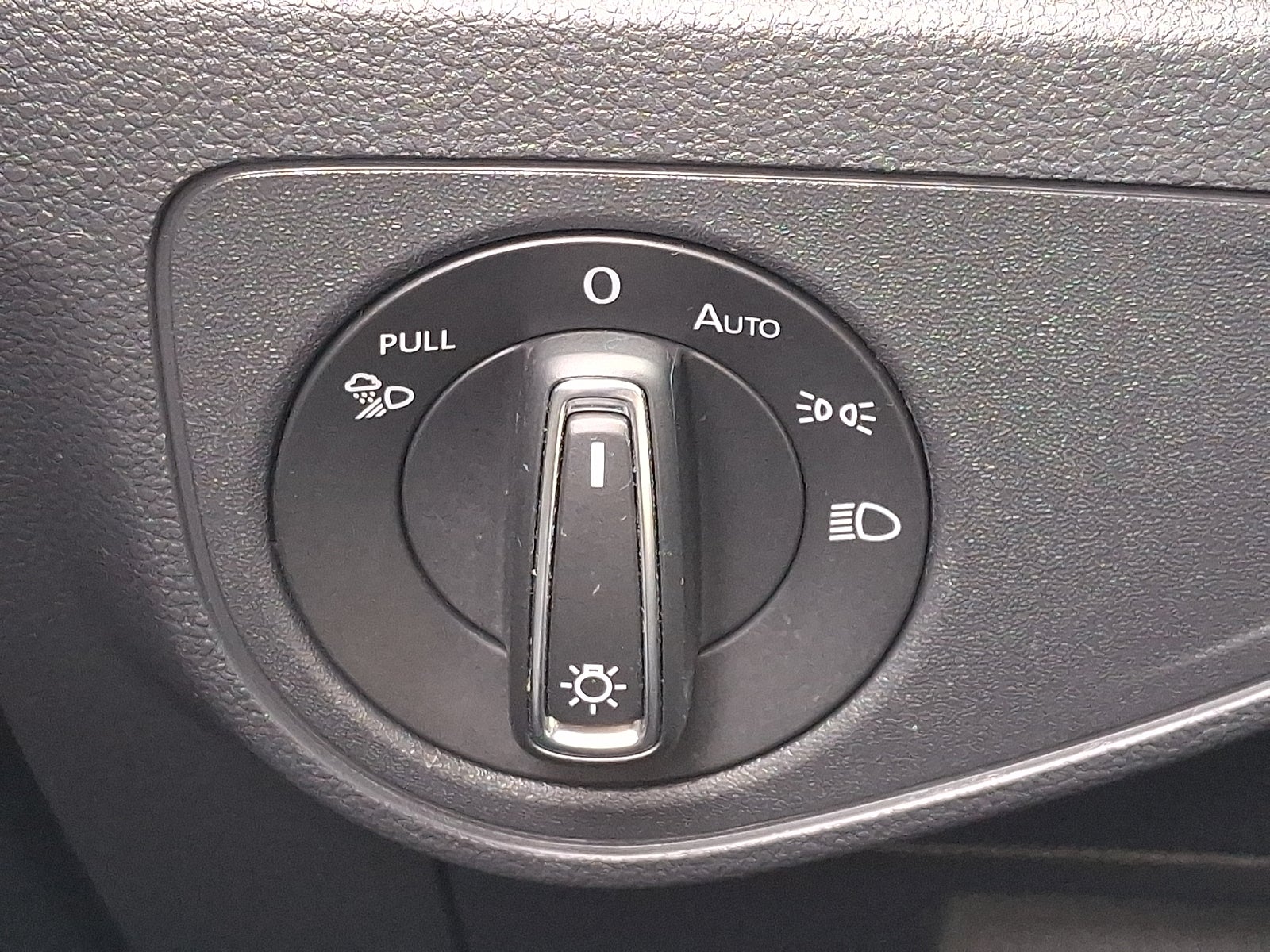 2022 Volkswagen Atlas 3.6L V6 SEL R-Line