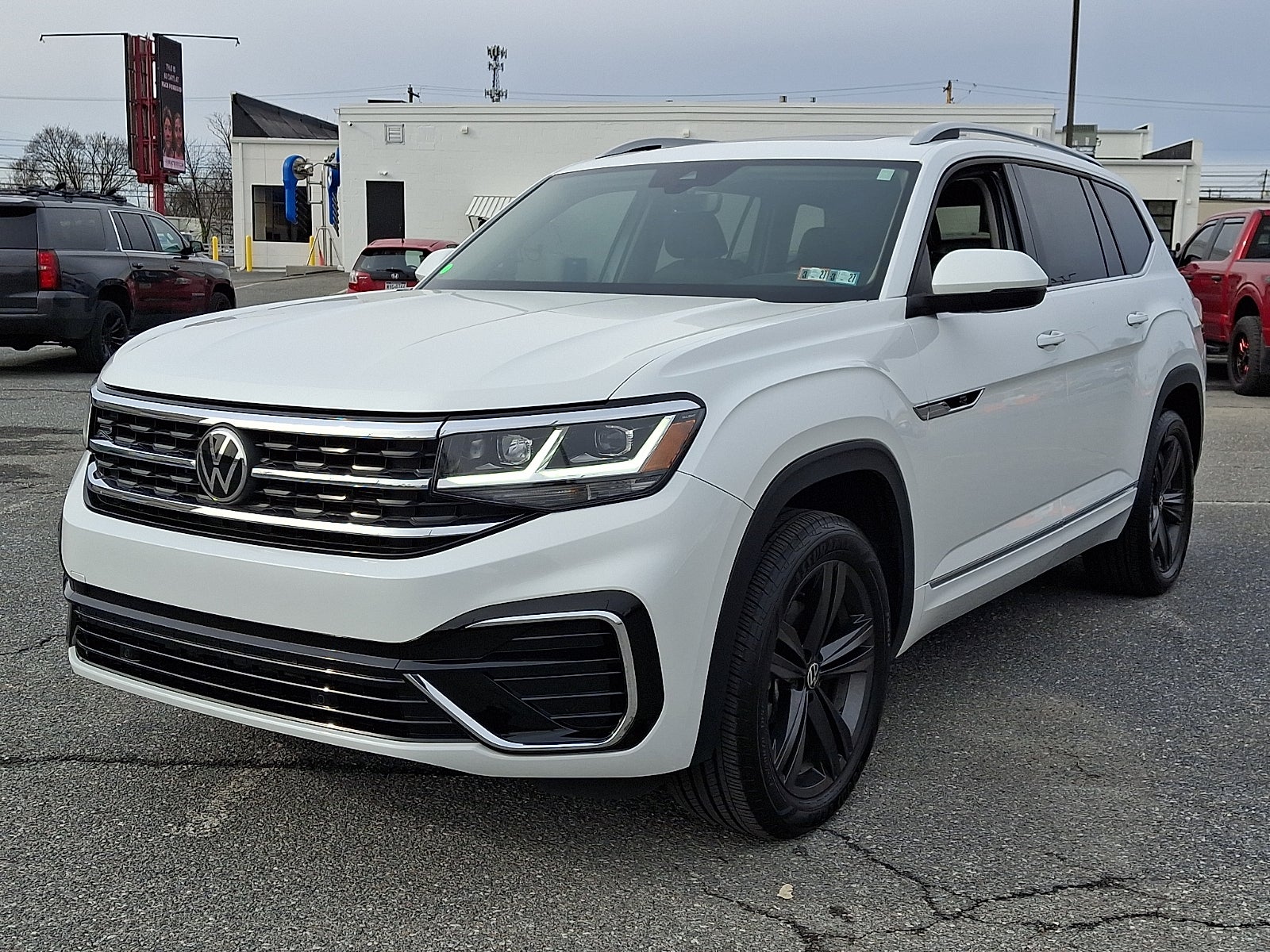 2022 Volkswagen Atlas 3.6L V6 SEL R-Line