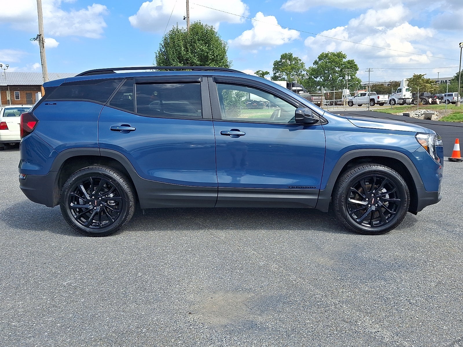 2024 GMC Terrain SLE