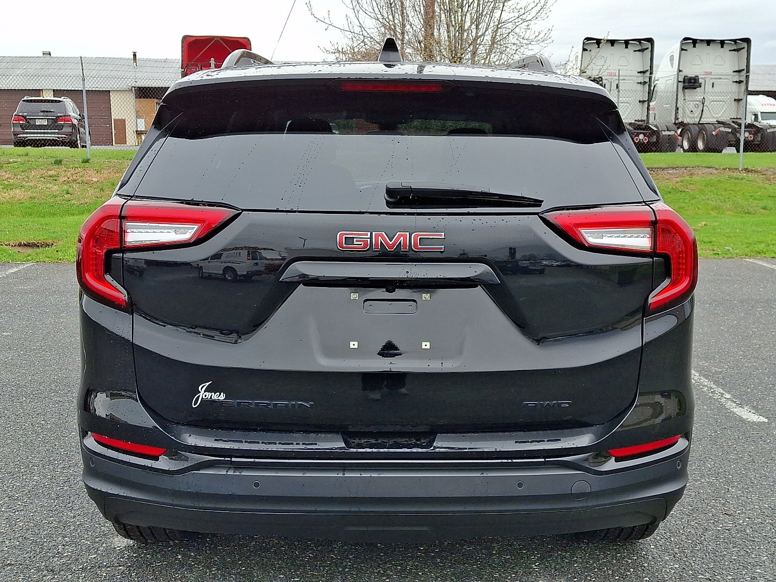 2023 GMC Terrain SLE