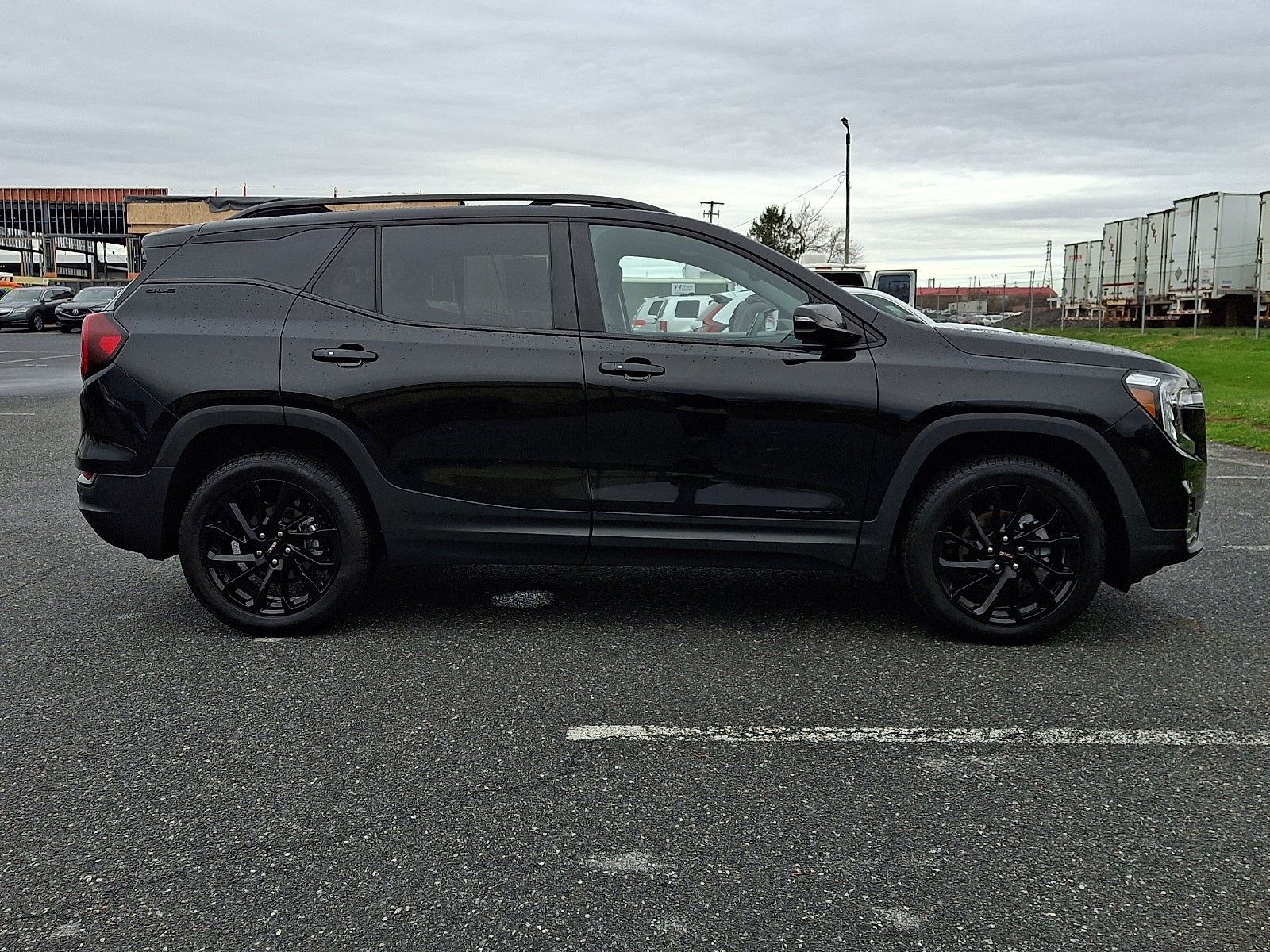 2023 GMC Terrain SLE