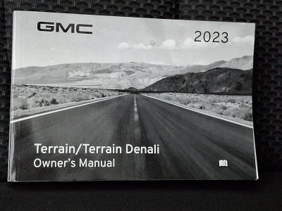 2023 GMC Terrain SLE