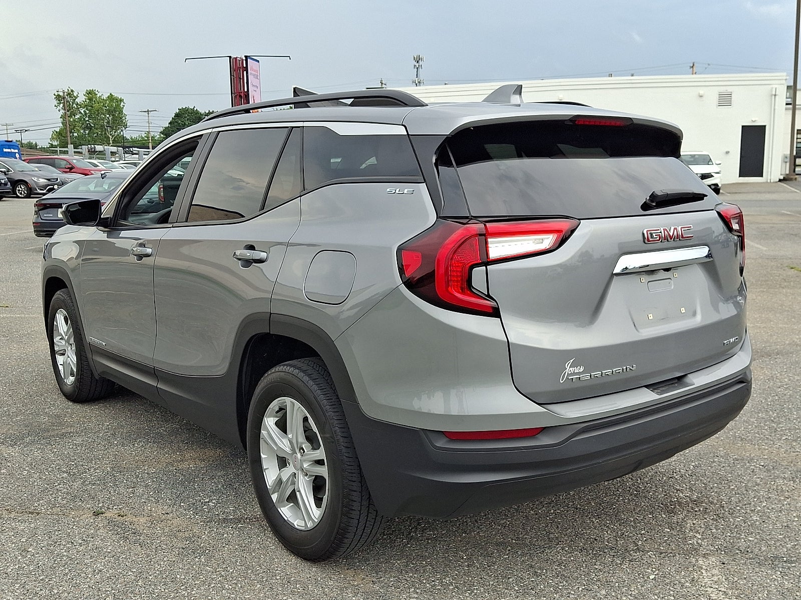 2023 GMC Terrain SLE