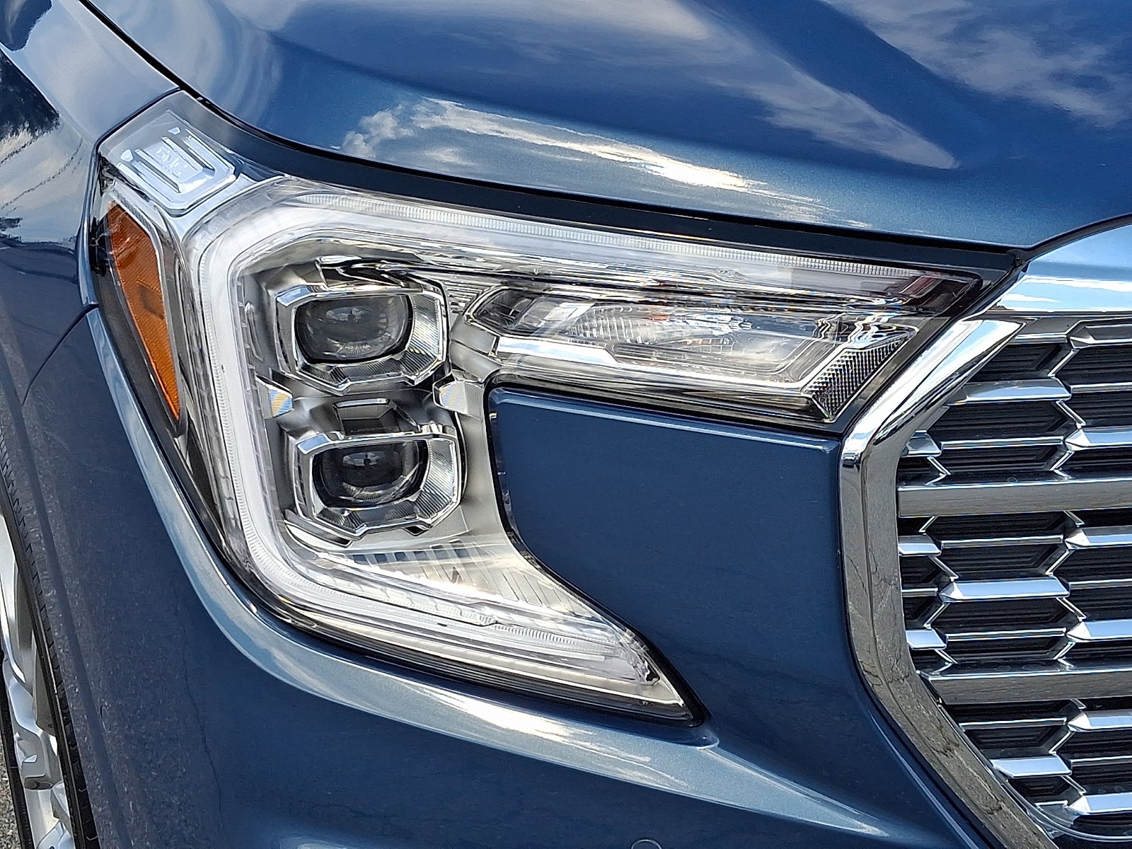 2024 GMC Terrain Denali