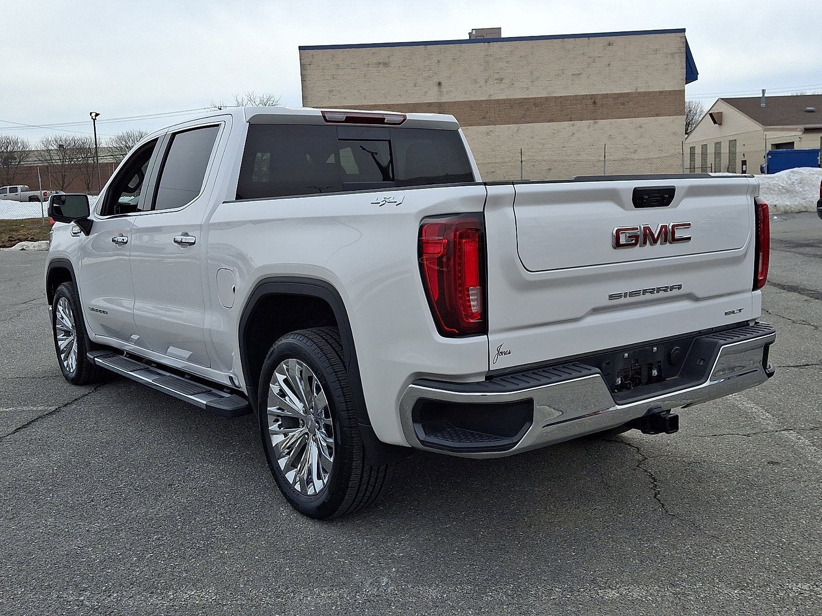 2023 GMC Sierra 1500 SLT
