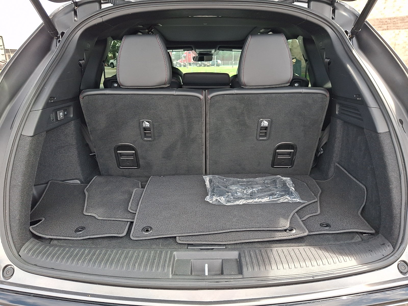 2025 Acura MDX w/A-Spec Package