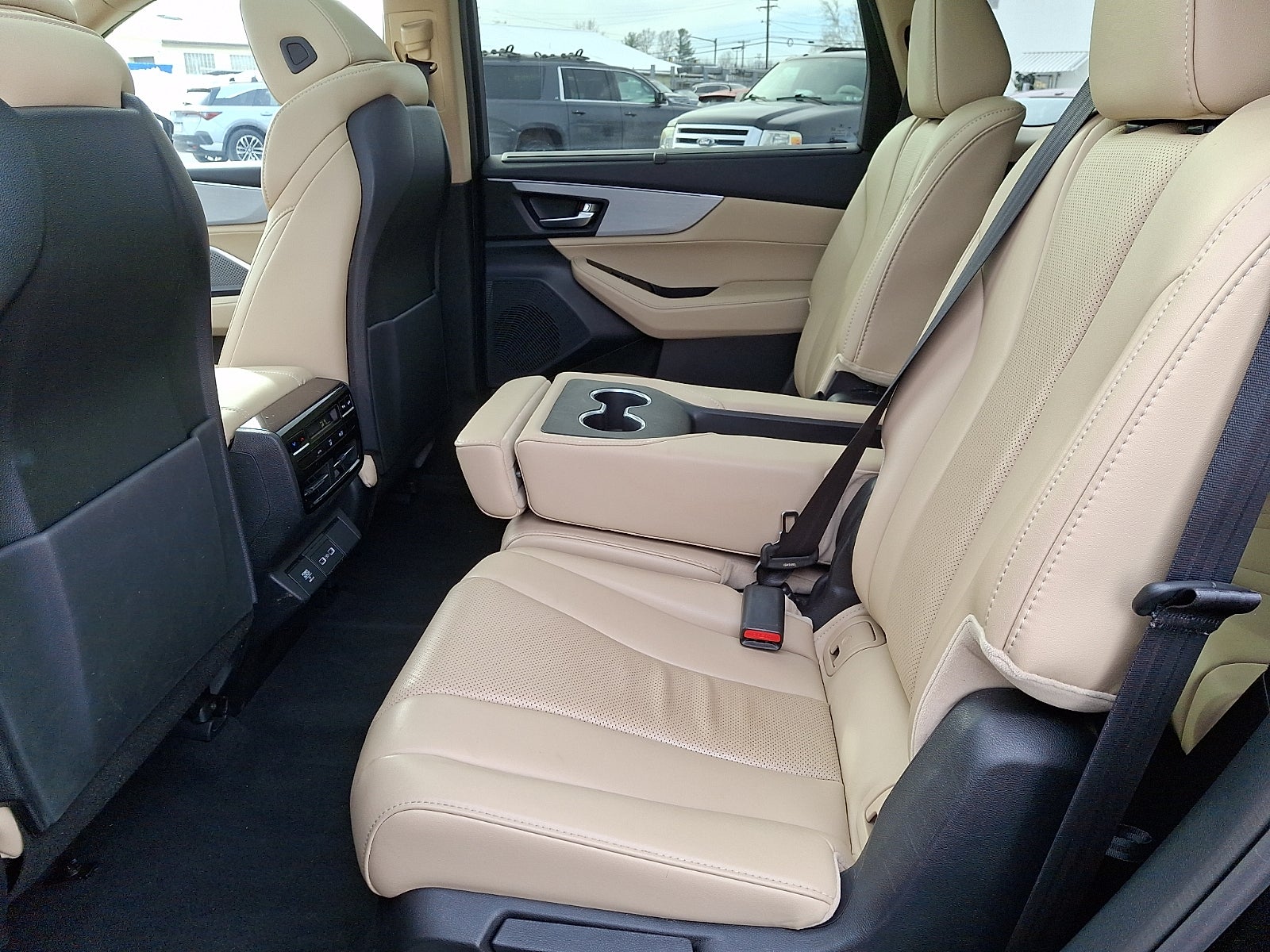 2023 Acura MDX w/Technology Package