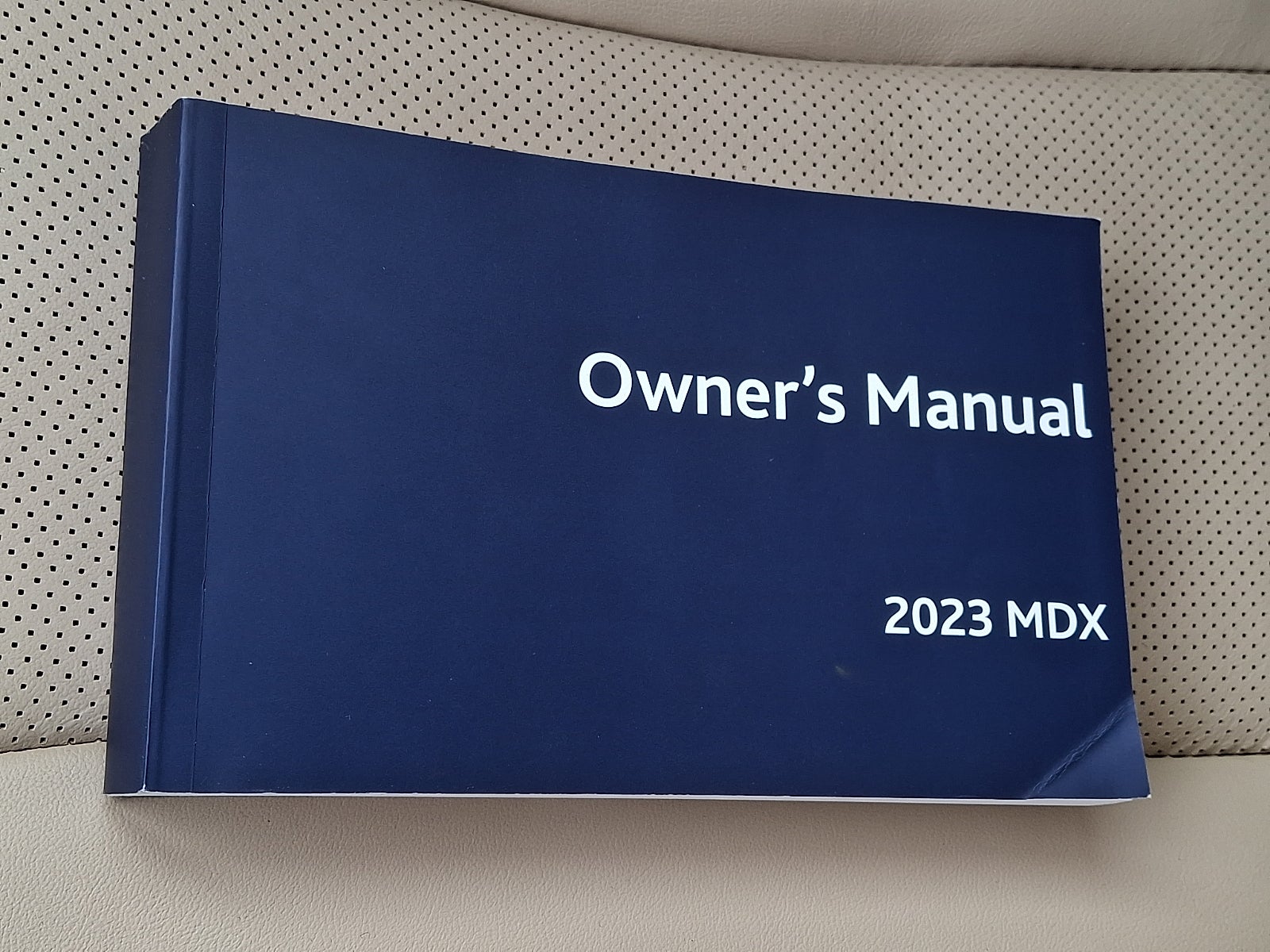 2023 Acura MDX w/Technology Package