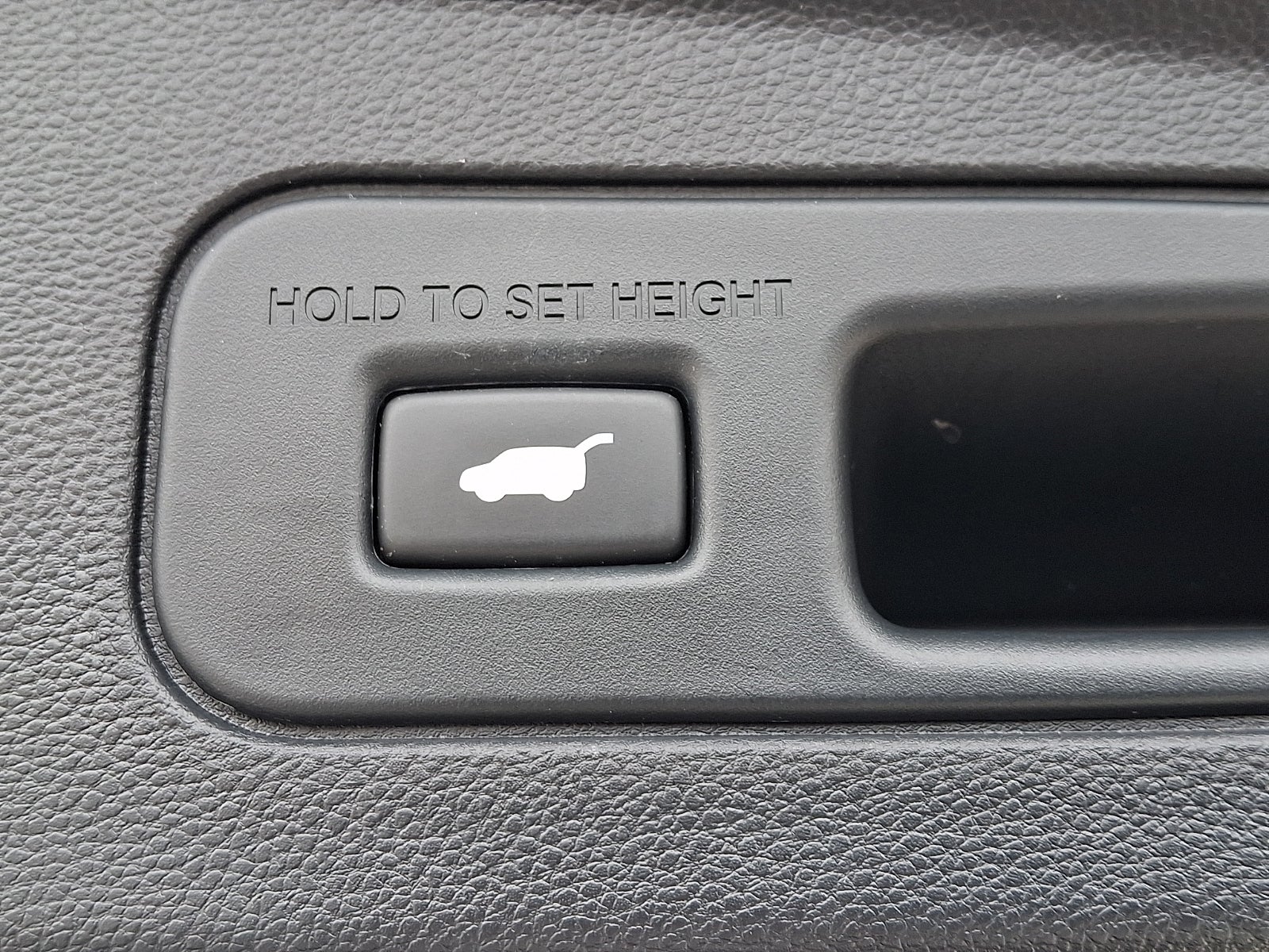 2023 Acura MDX w/Technology Package