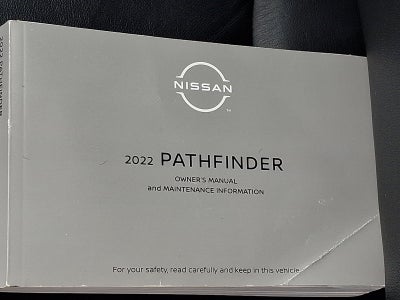 2022 Nissan Pathfinder SL