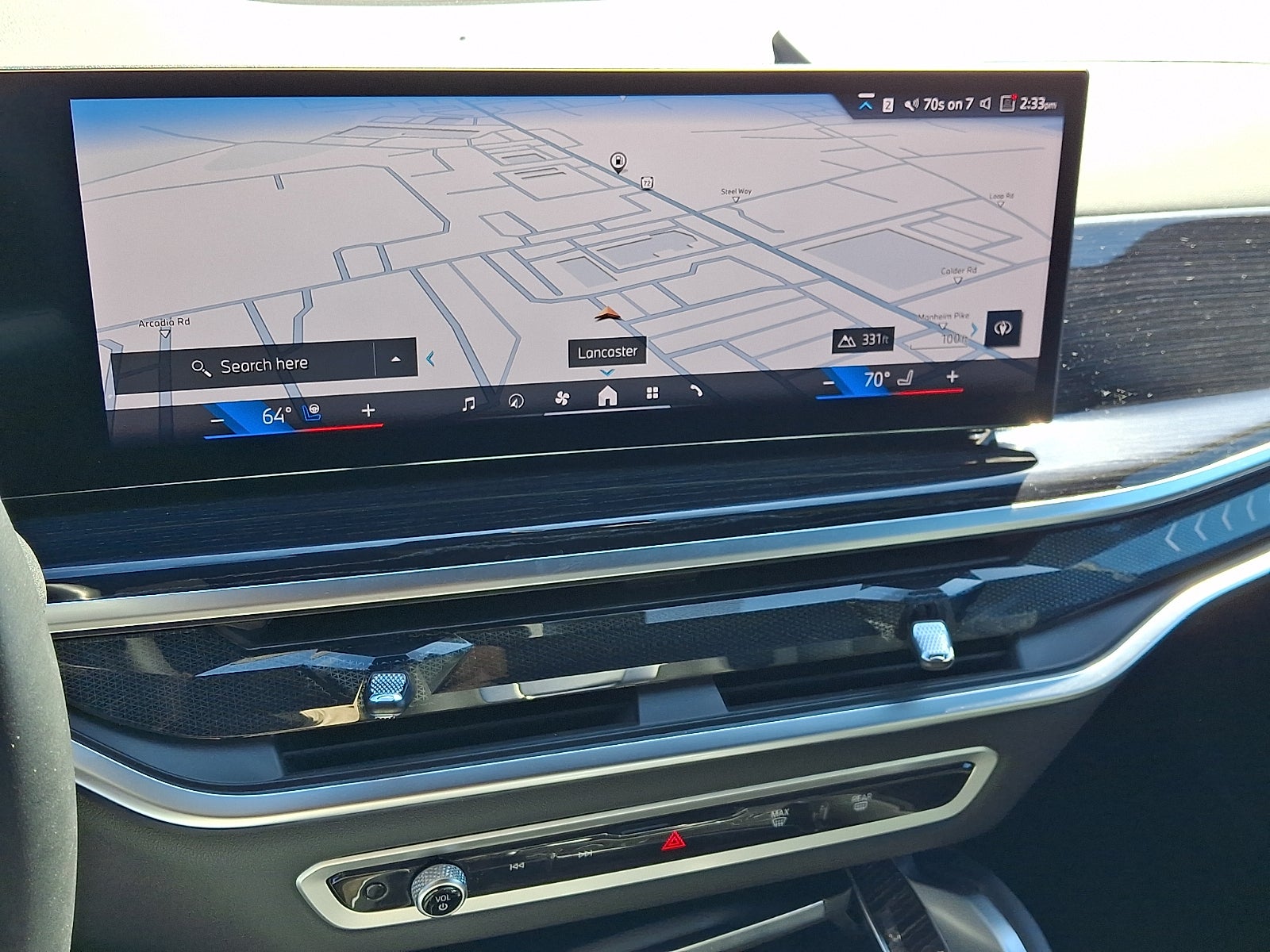 2025 BMW X6 xDrive40i