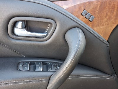 2019 INFINITI QX80 LUXE