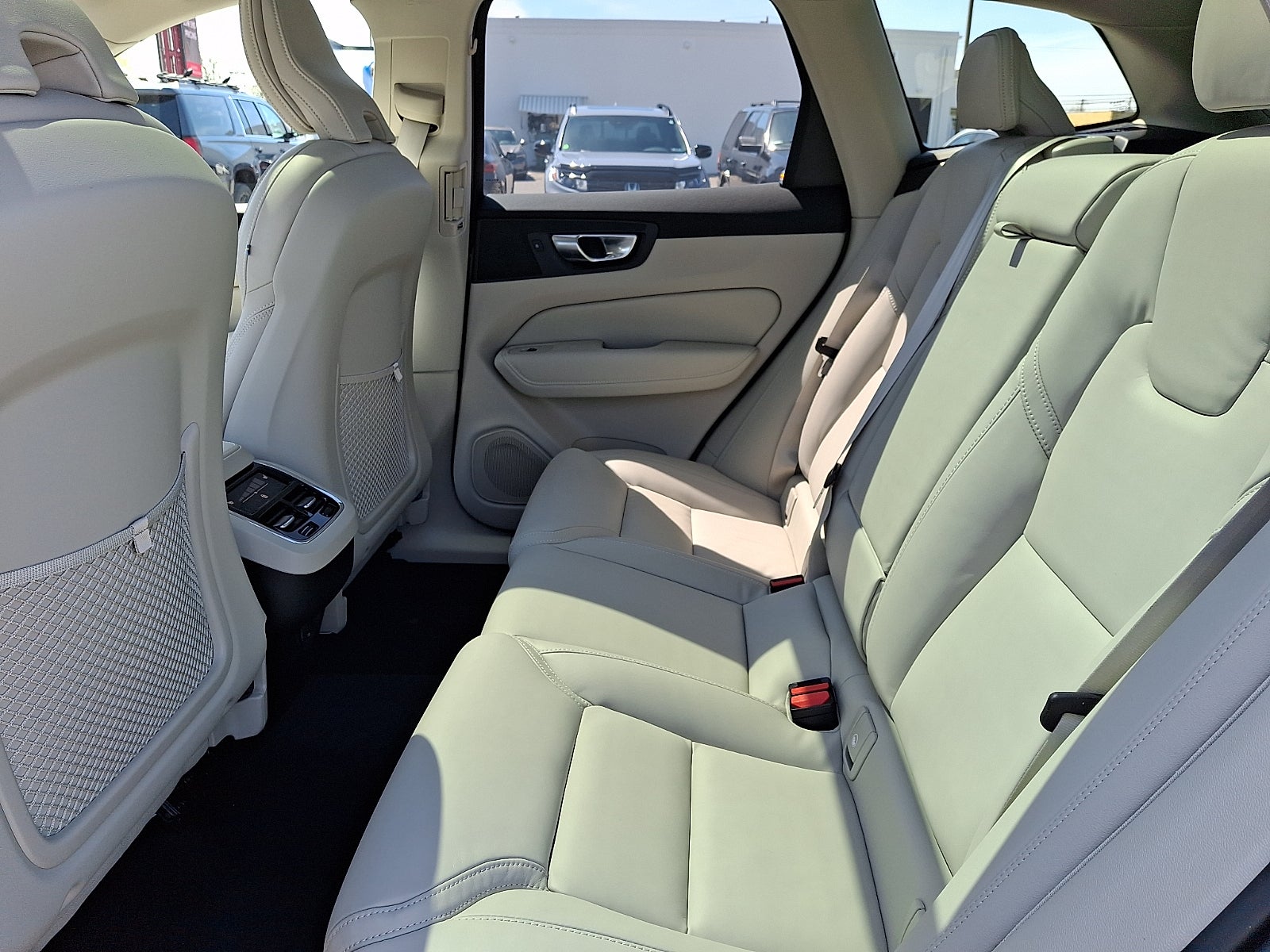 2025 Volvo XC60 Ultra