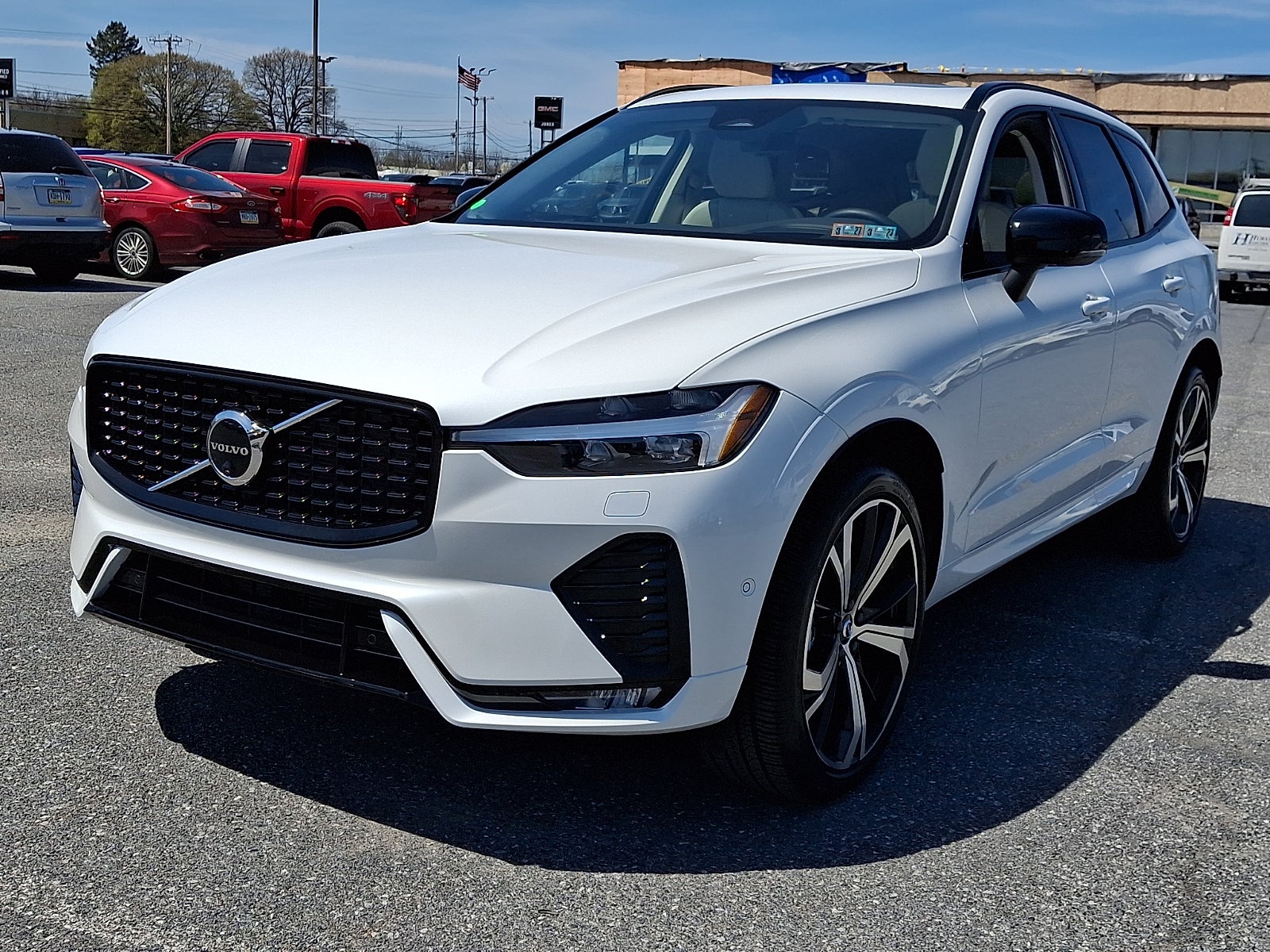 2025 Volvo XC60 Ultra