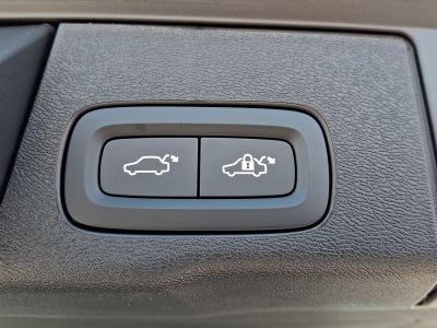 2025 Volvo XC60 Ultra